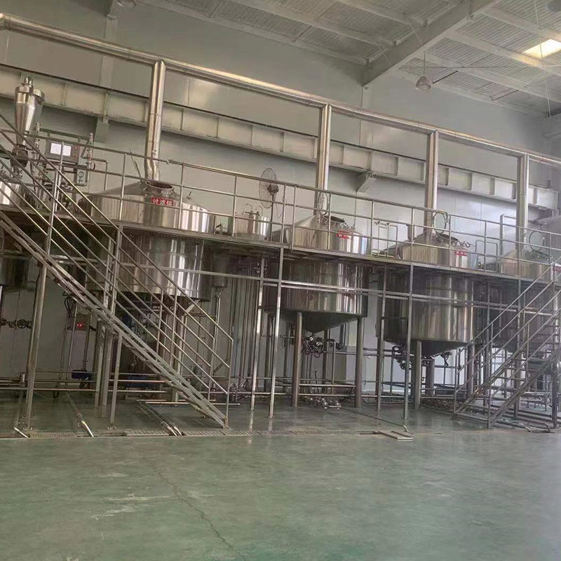 澄海精酿啤酒设备厂—平面布置、设备设计、制造、调试、培训等一条龙服务_COPY